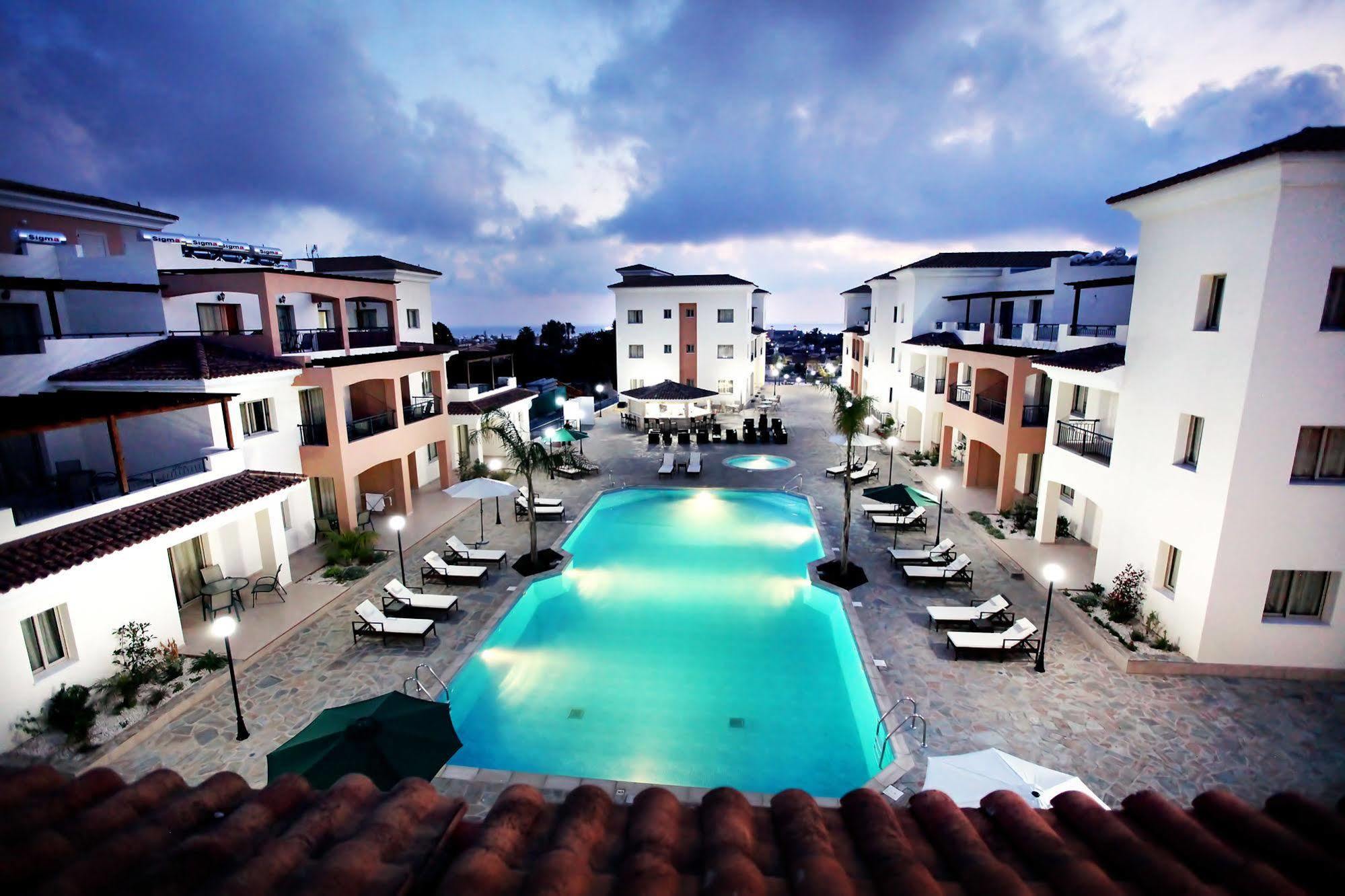 Oracle Exclusive Resort Paphos Exterior foto